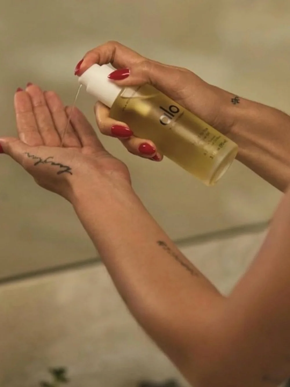 ALO Head-to-Toe Glow Oil